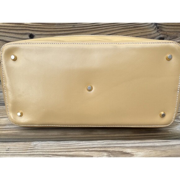 ARCADIA Italy Patent Leather handbang Cream W Gold tone Zip Logo Tan Handles & B - Picture 11 of 11